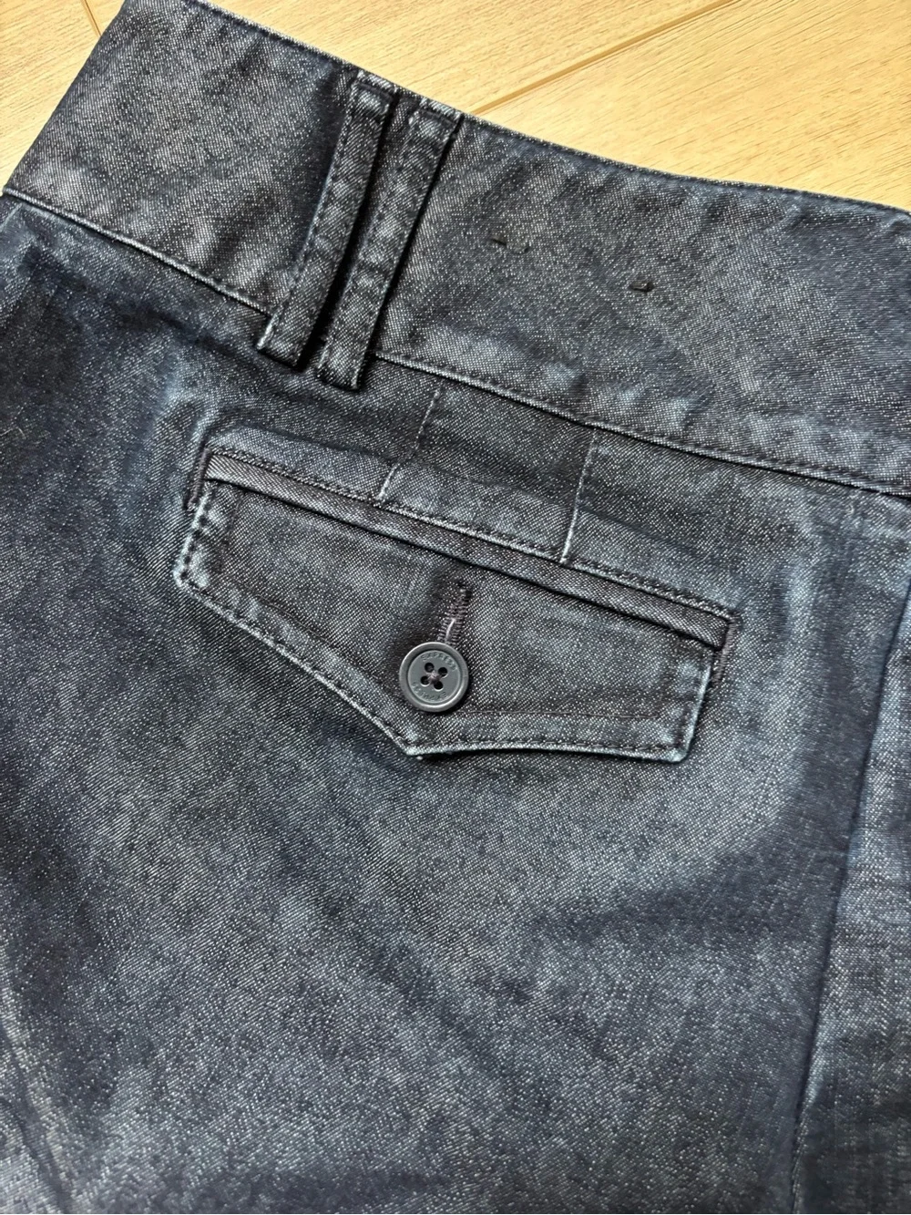 Express Women's Dark Blue Denim Shorts - Picture 3 of 6